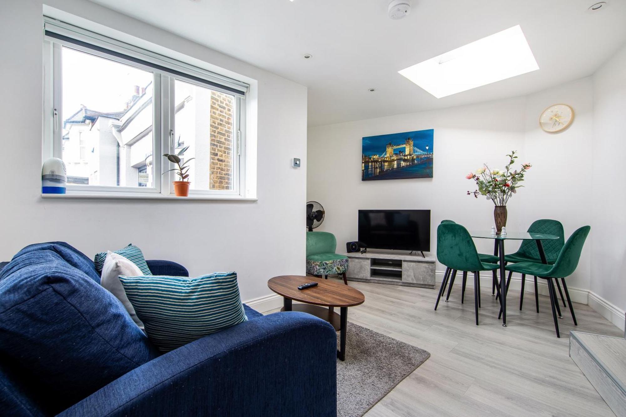 Cosy 1 Bed Apartment With Free Parking Close To Underground Station Zone 2 For Quick Access To Central London Up To 5 Guests Kültér fotó